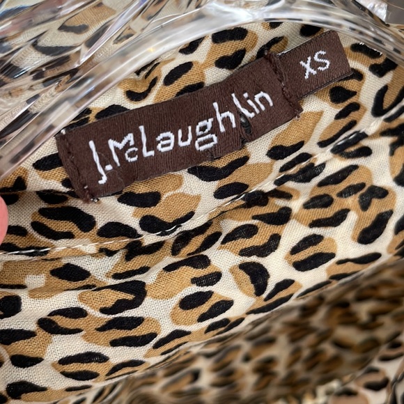 J. McLaughlin Leopard Print button down blouse - Picture 8 of 10